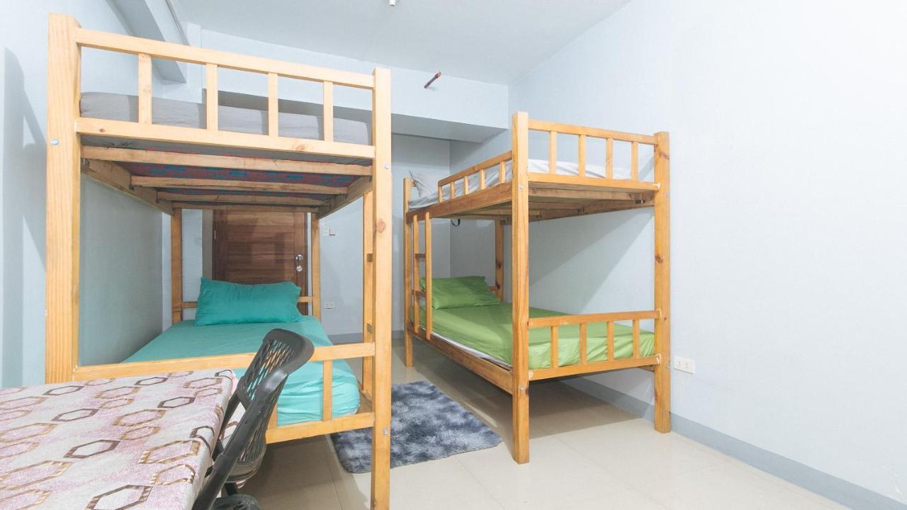 Budget Backpackers Transient House Near Naia By Reddoorz Пасай Екстериор снимка